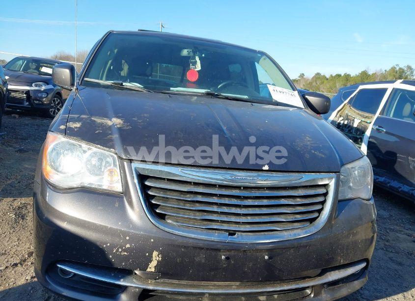 Photo 12 of 2016 Chrysler Town & COUNTRY TOURING (VIN 2C4RC1BG5GR173625)