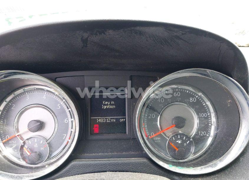 Photo 7 of 2016 Chrysler Town & COUNTRY TOURING (VIN 2C4RC1BG5GR190327)