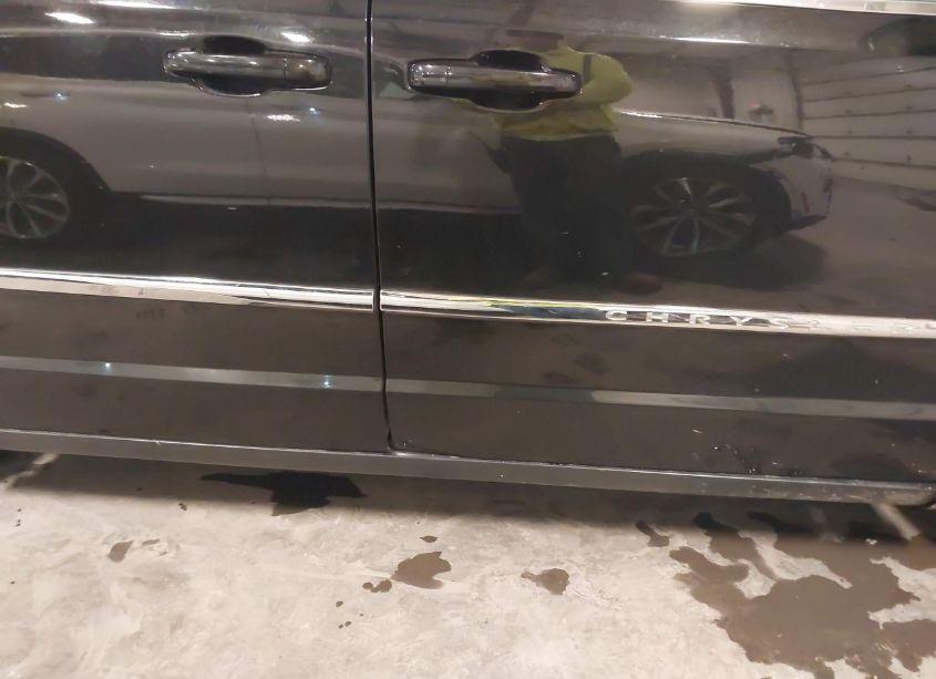 Photo 19 of 2016 Chrysler Town & COUNTRY TOURING (VIN 2C4RC1BG5GR214772)