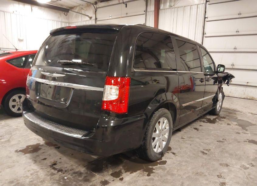 Photo 4 of 2016 Chrysler Town & COUNTRY TOURING (VIN 2C4RC1BG5GR214772)