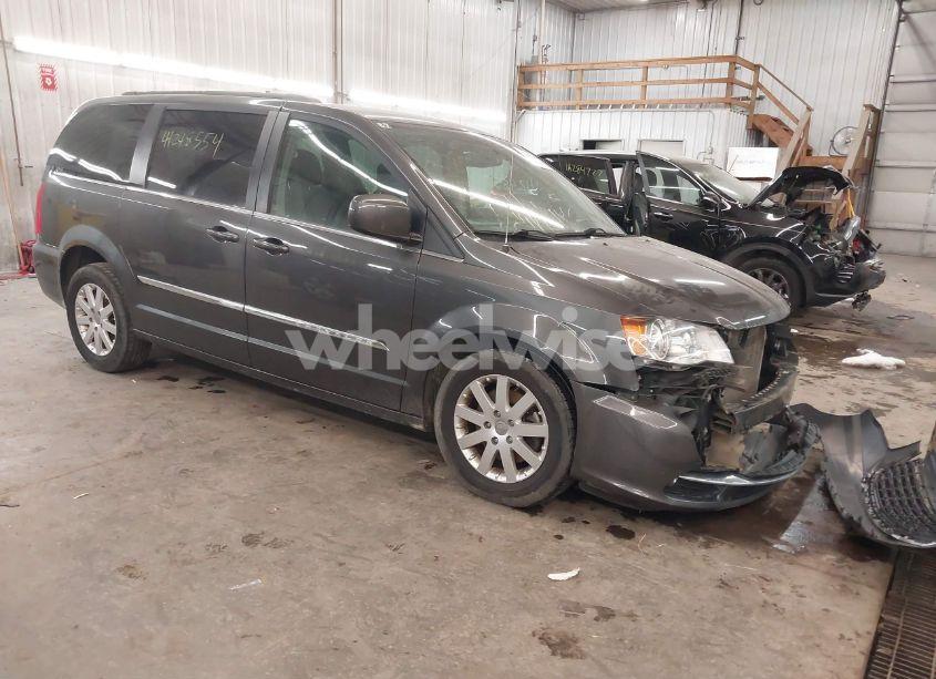 2016 Chrysler Town & COUNTRY TOURING (VIN 2C4RC1BG5GR229692) main photo