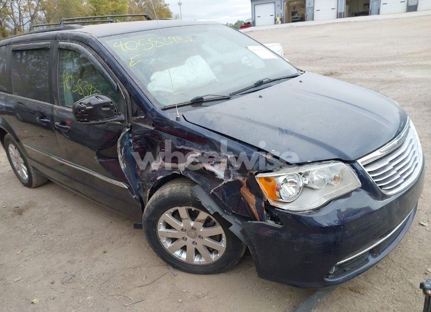 Photo 6 of 2016 Chrysler Town & COUNTRY TOURING (VIN 2C4RC1BG5GR268539)