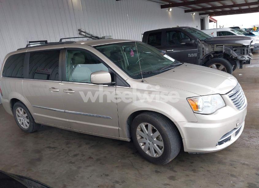 Photo 13 of 2016 Chrysler Town & COUNTRY TOURING (VIN 2C4RC1BG5GR281839)