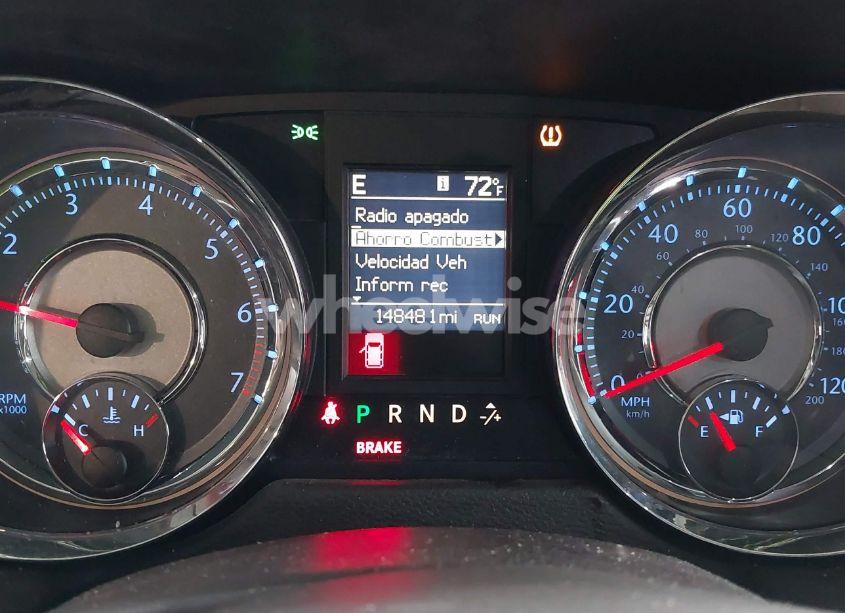 Photo 15 of 2016 Chrysler Town & COUNTRY TOURING (VIN 2C4RC1BG5GR281839)