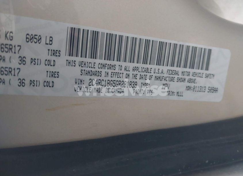 Photo 9 of 2016 Chrysler Town & COUNTRY TOURING (VIN 2C4RC1BG5GR281839)