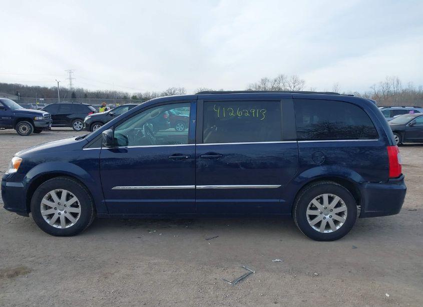 Photo 14 of 2016 Chrysler Town & COUNTRY TOURING (VIN 2C4RC1BG5GR284434)