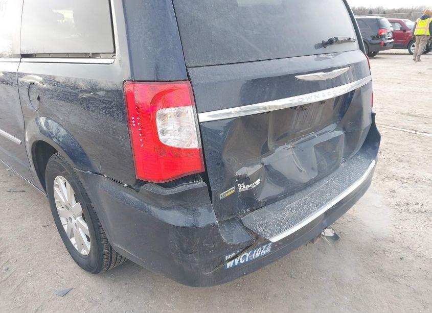 Photo 6 of 2016 Chrysler Town & COUNTRY TOURING (VIN 2C4RC1BG5GR284434)