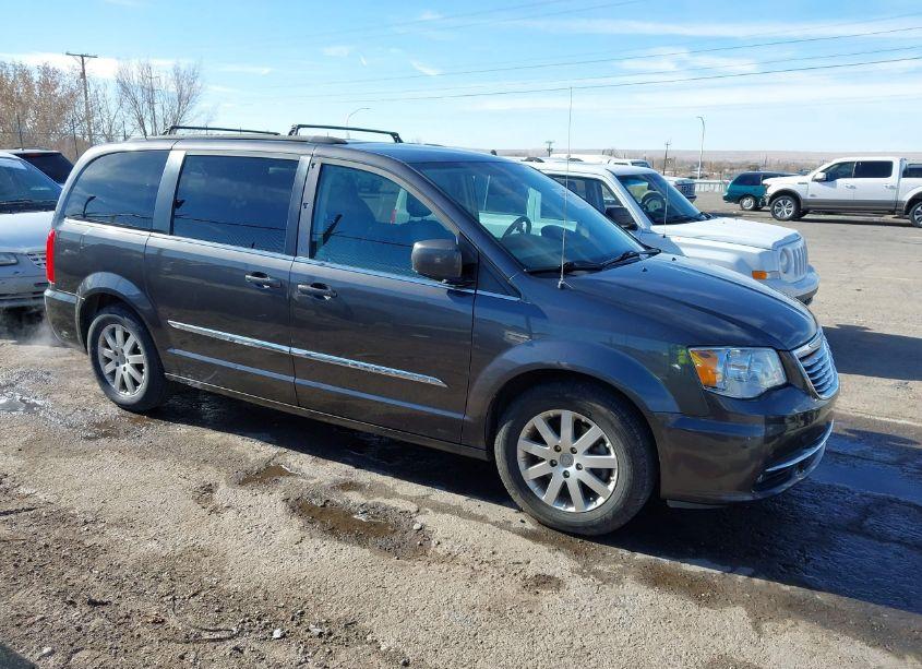 Photo 13 of 2016 Chrysler Town & COUNTRY TOURING (VIN 2C4RC1BG5GR293120)