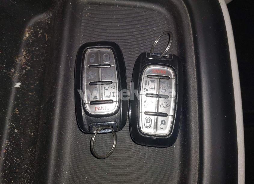 Photo 11 of 2017 Chrysler Pacifica TOURING-L (VIN 2C4RC1BG5HR503605)