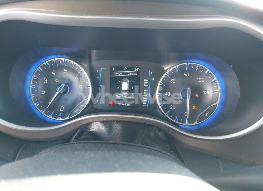 Photo 7 of 2017 Chrysler Pacifica TOURING-L (VIN 2C4RC1BG5HR537169)