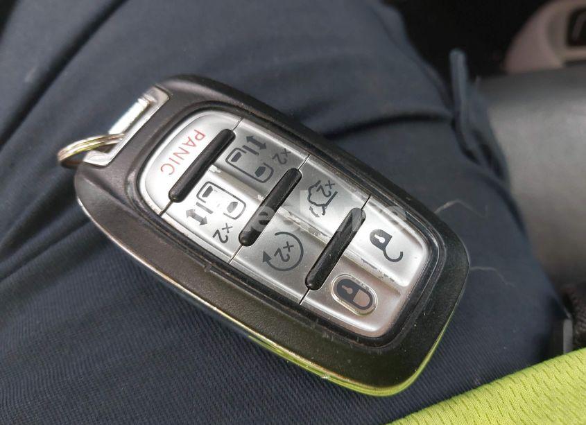 Photo 11 of 2017 Chrysler Pacifica TOURING-L (VIN 2C4RC1BG5HR603400)