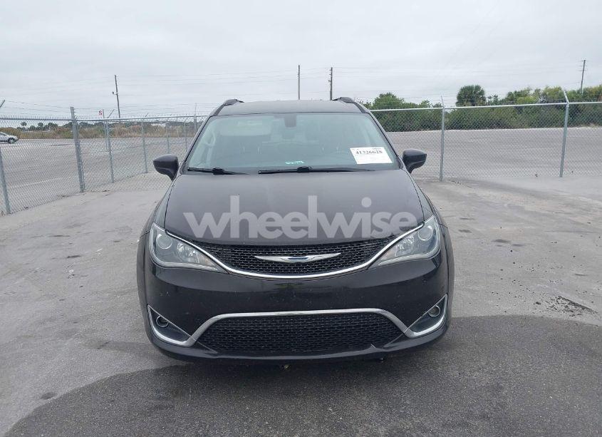 Photo 12 of 2017 Chrysler Pacifica TOURING-L (VIN 2C4RC1BG5HR613408)