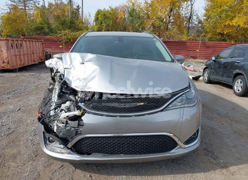 Photo 12 of 2017 Chrysler Pacifica TOURING-L (VIN 2C4RC1BG5HR741423)