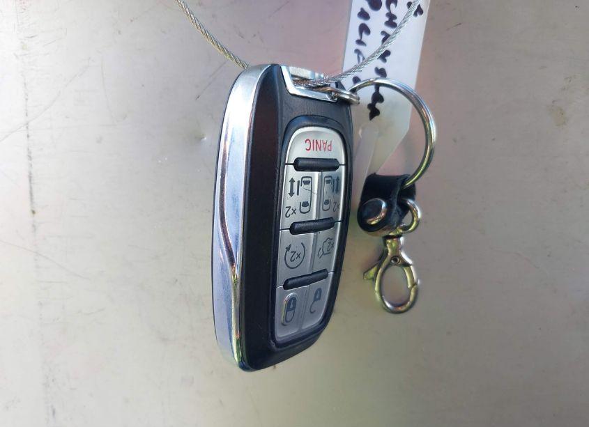 Photo 11 of 2018 Chrysler Pacifica TOURING L (VIN 2C4RC1BG5JR269388)