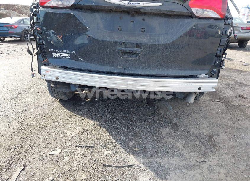 Photo 22 of 2020 Chrysler Pacifica TOURING L (VIN 2C4RC1BG5LR103939)