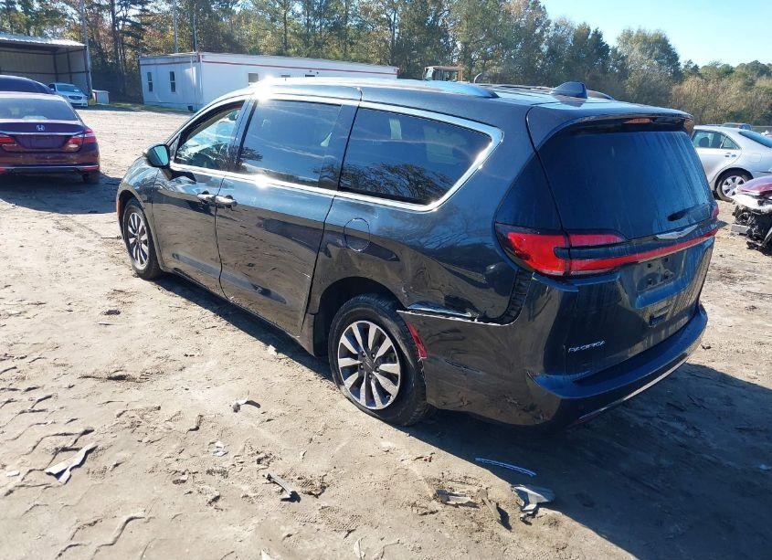 Photo 3 of 2021 Chrysler Pacifica TOURING L (VIN 2C4RC1BG5MR512234)