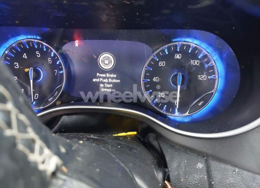 Photo 7 of 2021 Chrysler Pacifica TOURING L (VIN 2C4RC1BG5MR538557)