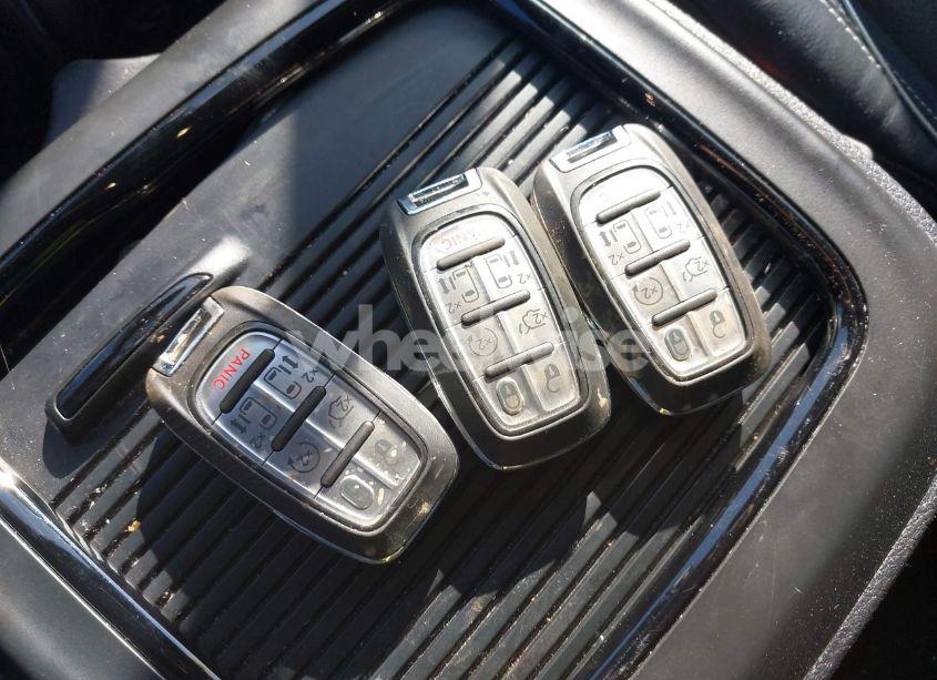 Photo 11 of 2021 Chrysler Pacifica TOURING L (VIN 2C4RC1BG5MR560977)