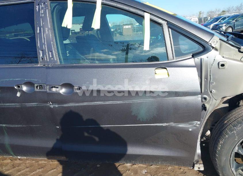 Photo 17 of 2021 Chrysler Pacifica TOURING L (VIN 2C4RC1BG5MR560977)