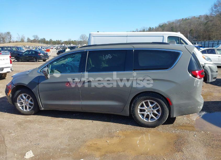 Photo 14 of 2022 Chrysler Pacifica TOURING L (VIN 2C4RC1BG5NR151928)