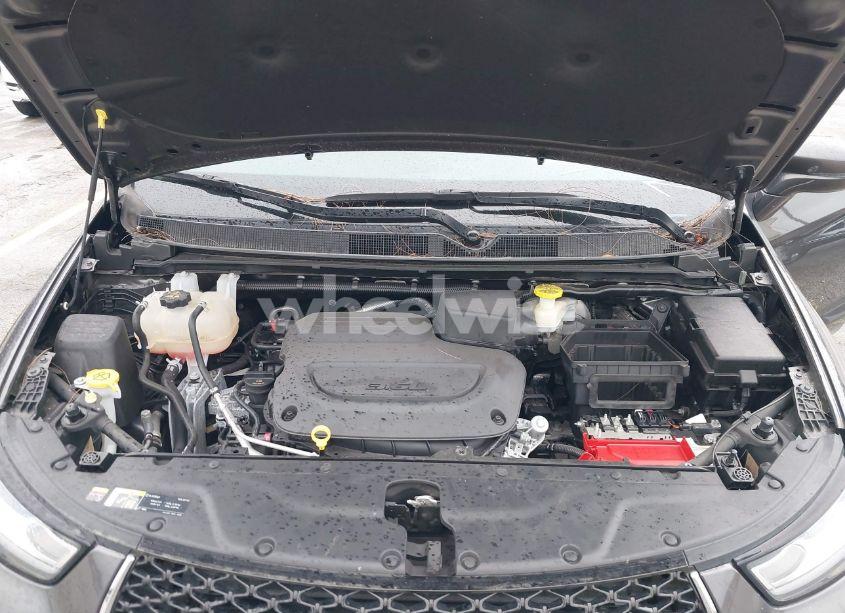 Photo 10 of 2022 Chrysler Pacifica TOURING L (VIN 2C4RC1BG5NR160824)