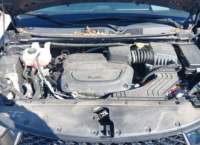 Photo 10 of 2023 Chrysler Pacifica TOURING L (VIN 2C4RC1BG5PR621572)