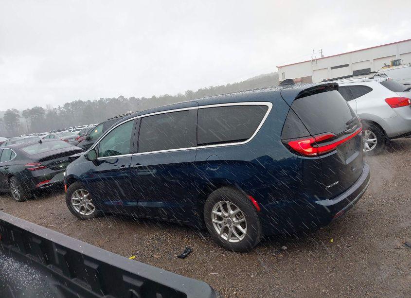 Photo 14 of 2023 Chrysler Pacifica TOURING L (VIN 2C4RC1BG5PR624021)