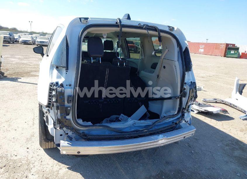 Photo 6 of 2024 Chrysler Pacifica TOURING L (VIN 2C4RC1BG5RR120118)