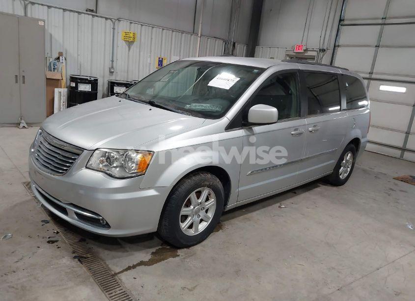 Photo 2 of 2012 Chrysler Town & COUNTRY TOURING (VIN 2C4RC1BG6CR126114)