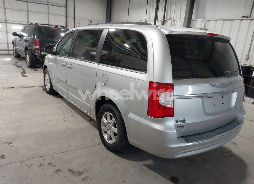 Photo 3 of 2012 Chrysler Town & COUNTRY TOURING (VIN 2C4RC1BG6CR126114)