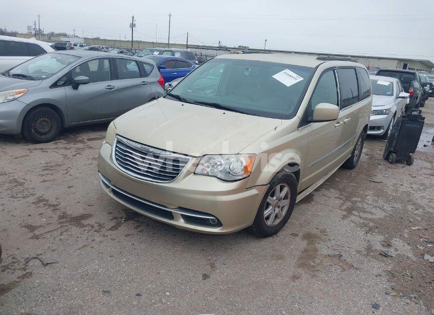 Photo 2 of 2012 Chrysler Town & COUNTRY TOURING (VIN 2C4RC1BG6CR138280)