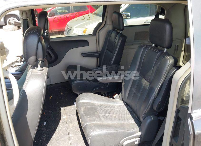 Photo 8 of 2012 Chrysler Town & COUNTRY TOURING (VIN 2C4RC1BG6CR186295)