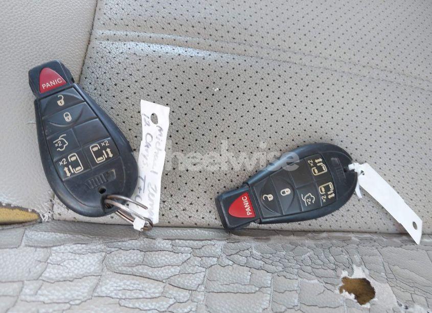 Photo 11 of 2012 Chrysler Town & COUNTRY TOURING (VIN 2C4RC1BG6CR188953)