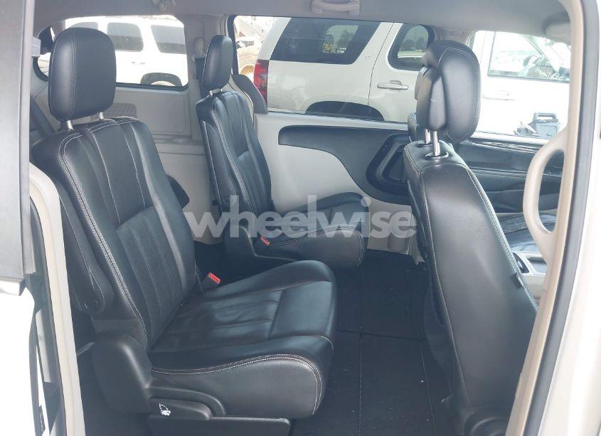 Photo 8 of 2012 Chrysler Town & COUNTRY TOURING (VIN 2C4RC1BG6CR283092)