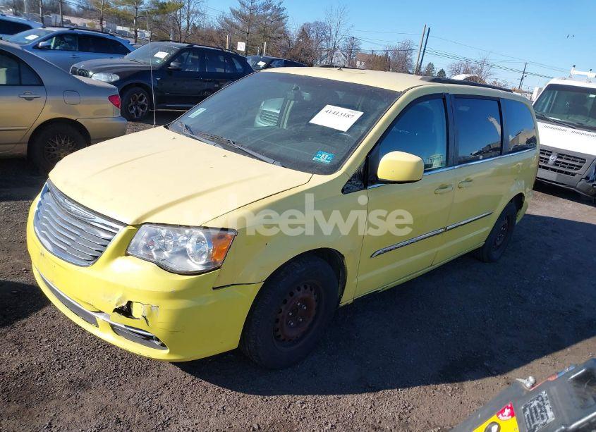 Photo 2 of 2012 Chrysler Town & COUNTRY TOURING (VIN 2C4RC1BG6CR286168)