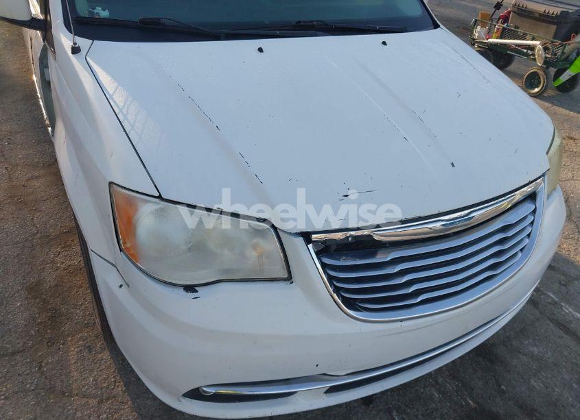 Photo 12 of 2013 Chrysler Town & COUNTRY TOURING (VIN 2C4RC1BG6DR540964)