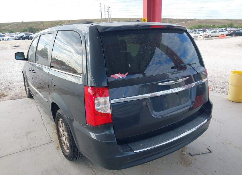 Photo 3 of 2013 Chrysler Town & COUNTRY TOURING (VIN 2C4RC1BG6DR595110)