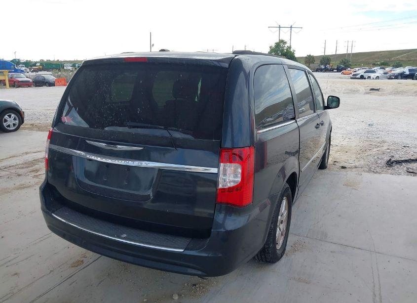 Photo 4 of 2013 Chrysler Town & COUNTRY TOURING (VIN 2C4RC1BG6DR595110)
