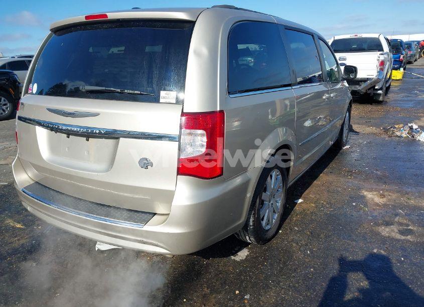 Photo 4 of 2013 Chrysler Town & COUNTRY TOURING (VIN 2C4RC1BG6DR605618)