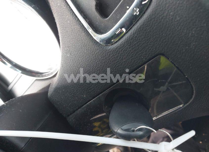 Photo 11 of 2013 Chrysler Town & COUNTRY TOURING (VIN 2C4RC1BG6DR638280)