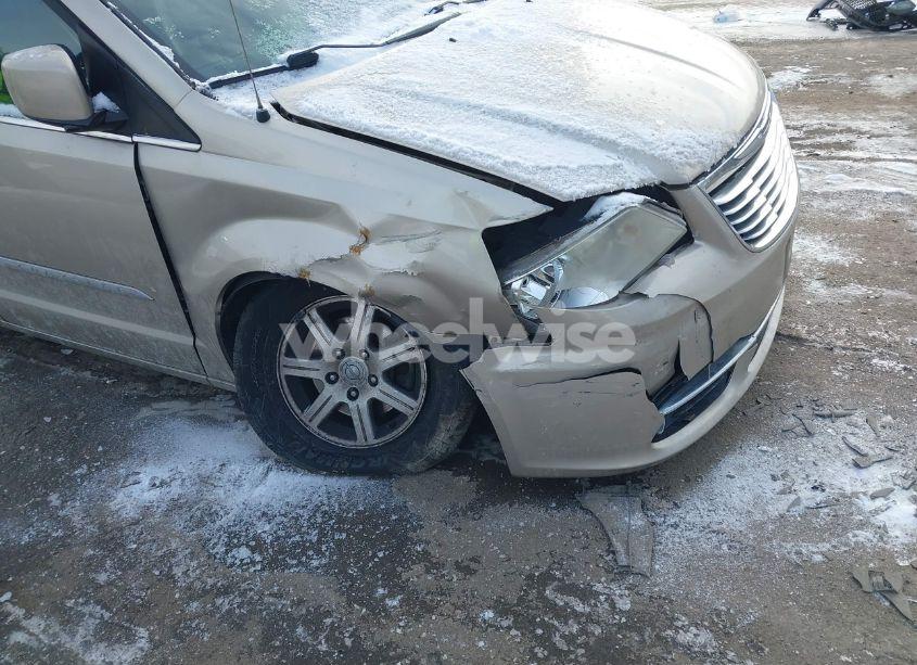 Photo 6 of 2013 Chrysler Town & COUNTRY TOURING (VIN 2C4RC1BG6DR638280)