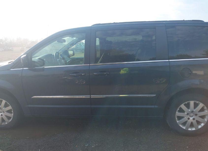 Photo 14 of 2013 Chrysler Town & COUNTRY TOURING (VIN 2C4RC1BG6DR677032)