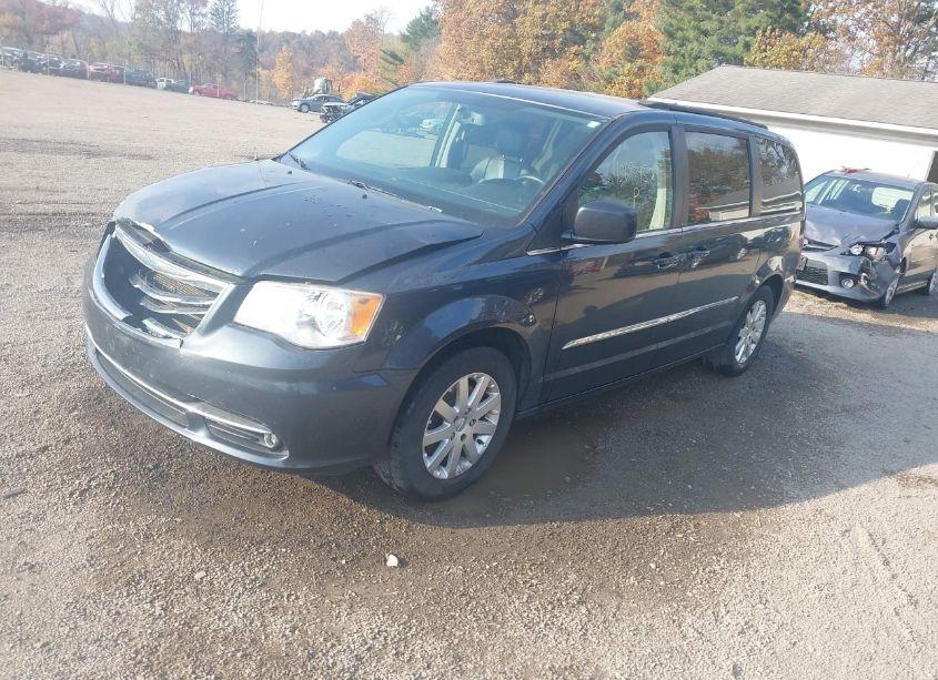 Photo 2 of 2013 Chrysler Town & COUNTRY TOURING (VIN 2C4RC1BG6DR677032)