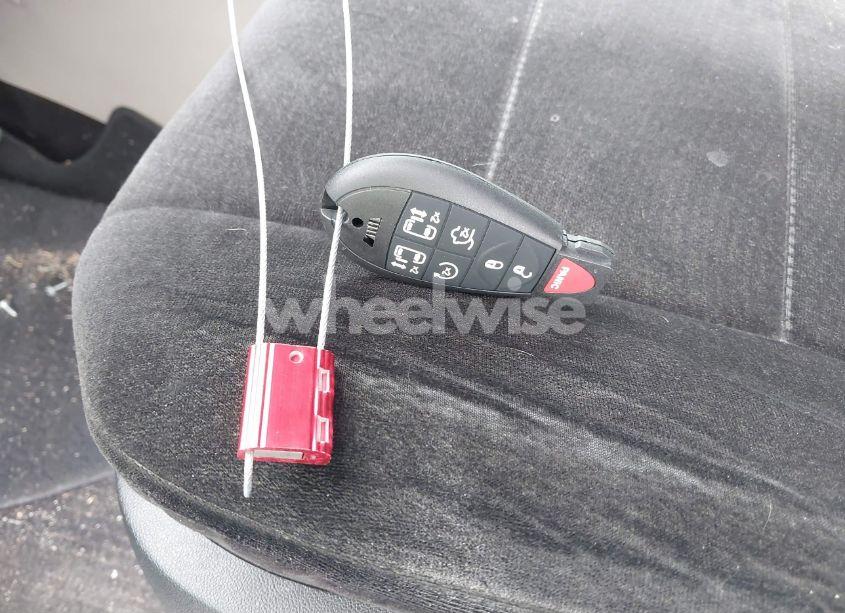 Photo 11 of 2013 Chrysler Town & COUNTRY TOURING (VIN 2C4RC1BG6DR692663)