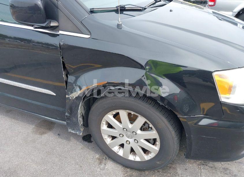 Photo 6 of 2013 Chrysler Town & COUNTRY TOURING (VIN 2C4RC1BG6DR692663)