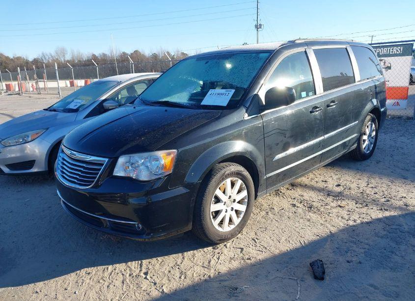 Photo 2 of 2013 Chrysler Town & COUNTRY TOURING (VIN 2C4RC1BG6DR706755)