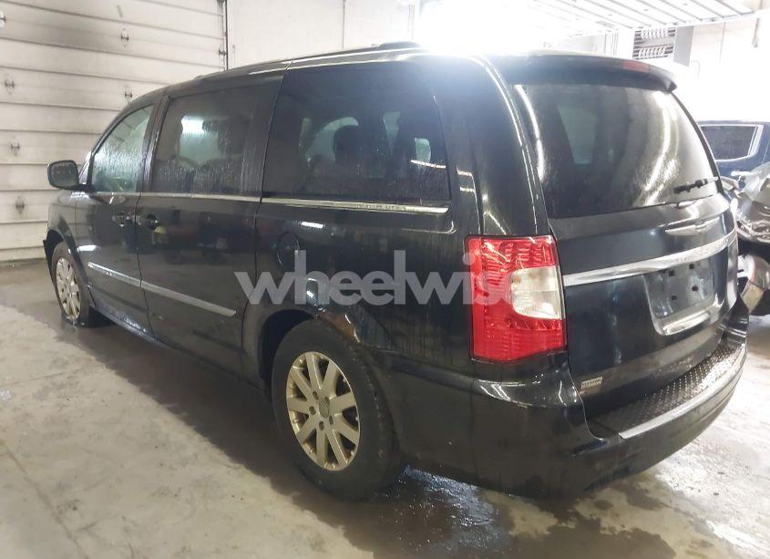 Photo 3 of 2013 Chrysler Town & COUNTRY TOURING (VIN 2C4RC1BG6DR743854)