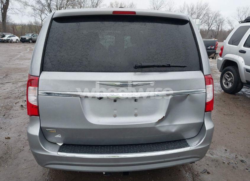Photo 16 of 2014 Chrysler Town & COUNTRY TOURING (VIN 2C4RC1BG6ER126813)