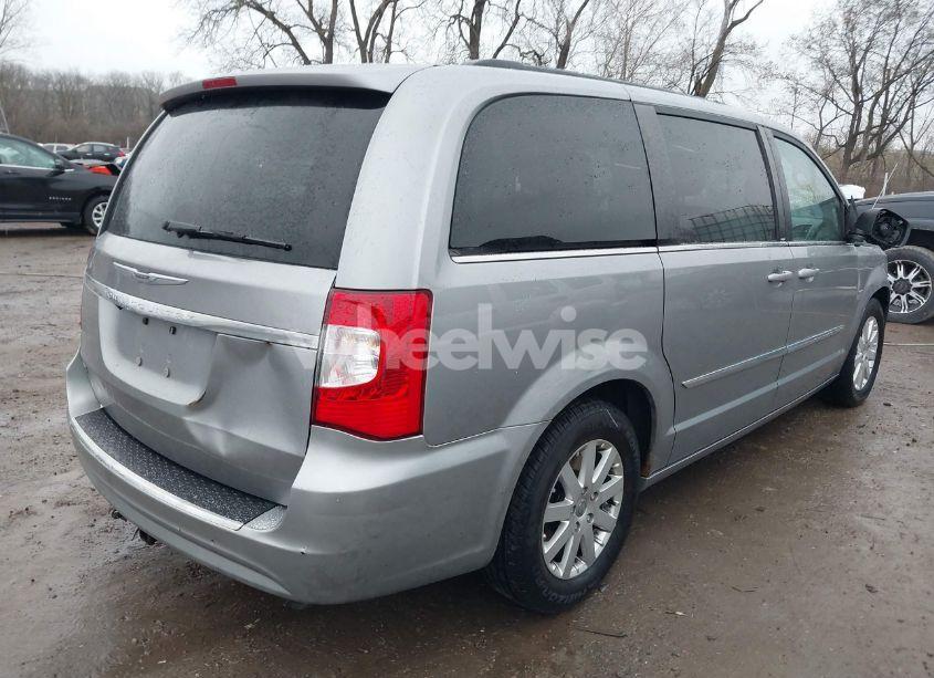Photo 4 of 2014 Chrysler Town & COUNTRY TOURING (VIN 2C4RC1BG6ER126813)