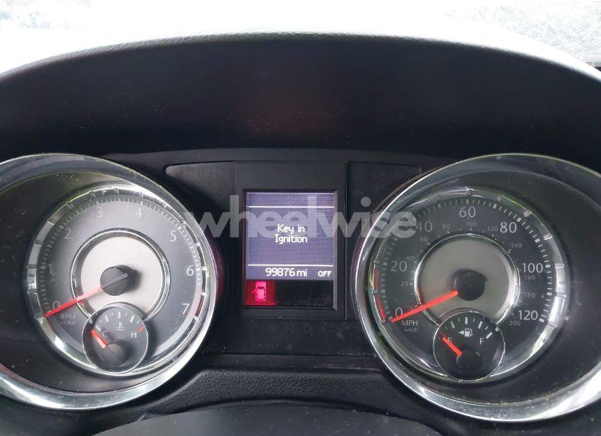 Photo 7 of 2014 Chrysler Town & COUNTRY TOURING (VIN 2C4RC1BG6ER126813)